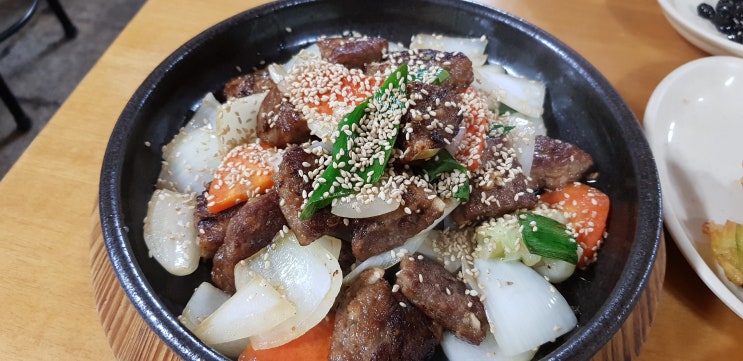  한상차림 카이스트 쪽문 한식집/ 술집