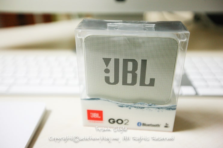 작지만 성능 좋은 블루투스 스피커 JBL GO2 작지만 성능 좋은 블루투스 스피커 JBL GO2