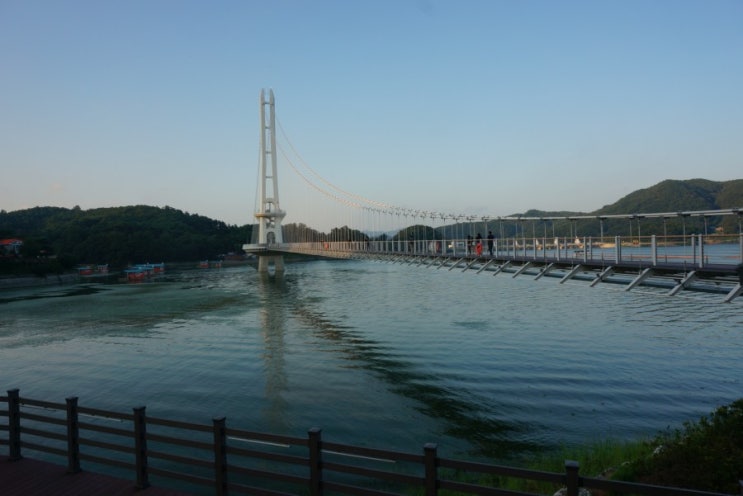  예산 예당호출렁다리