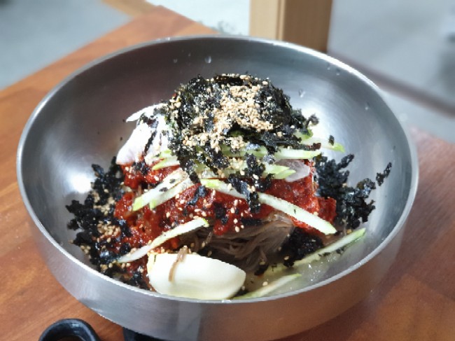  강릉해변메밀막국수 시흥점 솔직후기 [아미네 일상]