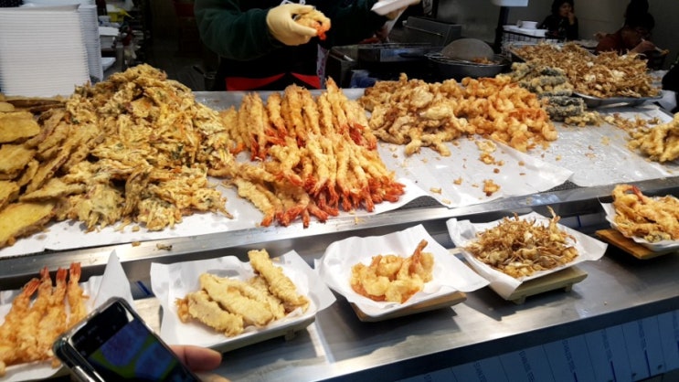  노량진수산시장 삼정집(충남집), 모듬튀김과 해물라면.