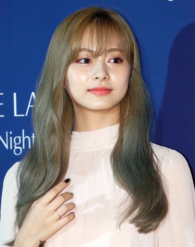 트와이스 쯔위 지효 나연 에스티로더 신제품 론칭 기념 포토콜 사진 고화질