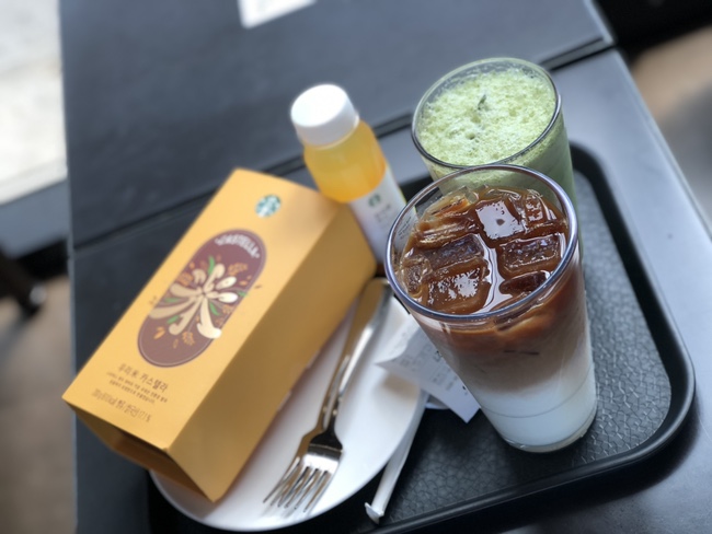 스타벅스 대구팔공산점 드라이브