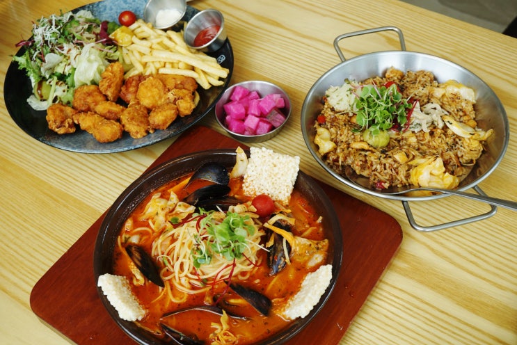  강릉 교동 맛집 레스토랑 올리앤 분위기 굿