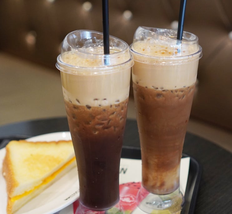  아메리치노 흑당 라떼 엔제리너스 신메뉴 달콤해~!