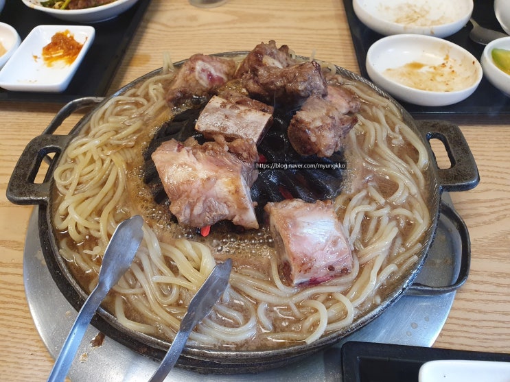  부산 여행 부산 맛집 기장 연화리 해녀촌/해운대 소문난 암소갈비/자갈치시장/태종대/해운대포장마차촌