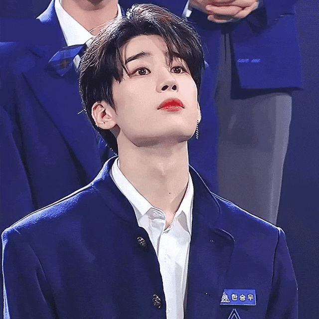  엑스원 한승우 리더 X1 만장일치로  뽑은 브이라이브