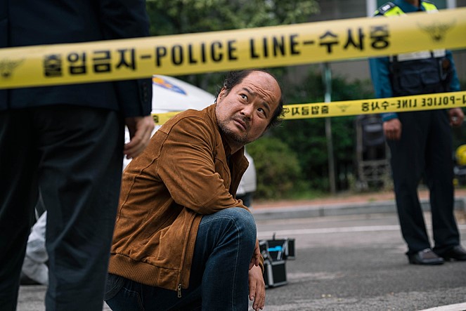 영화 목격자 줄거리 및 결말(스포 有) 부제 : 우리는 이런 아파트에서 방관자로만 살아야 하는것인가?