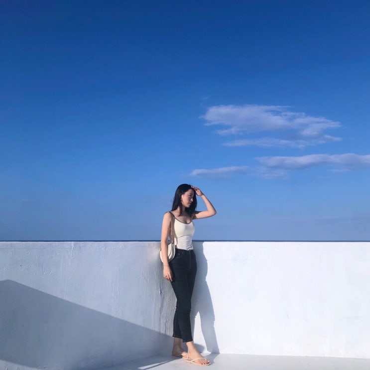  네 눈을 닮은 사랑, 그 안에 지는 계절 (~8/19)