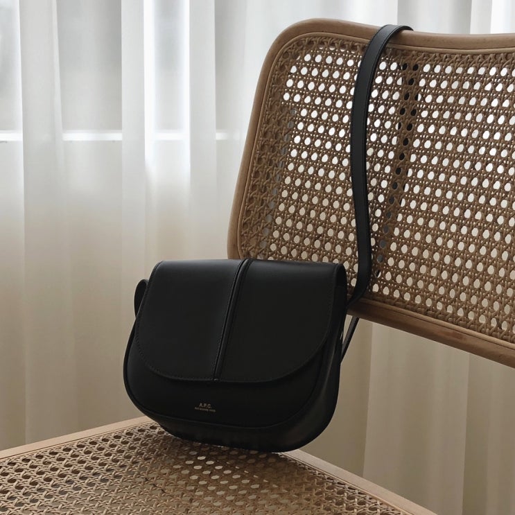  /아페쎄 베티백 블랙, A.P.C bettybag black