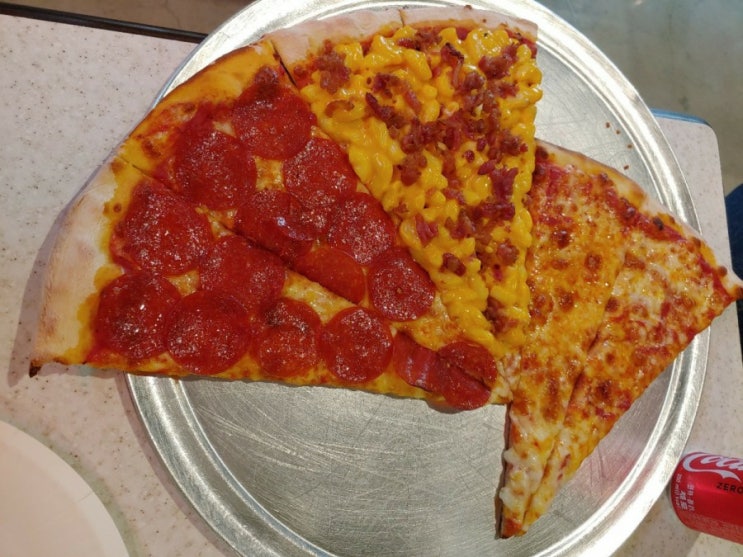  디뮤지엄 맛집 매덕스 피자 한남점