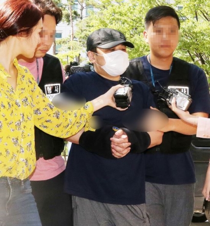 “다음 생애에 또 그러면 너 또 죽는다” 막말한 한강 토막살인 피의자 구속 “다음 생애에 또 그러면 너 또 죽는다” 막말한 한강 토막살인 피의자 구속