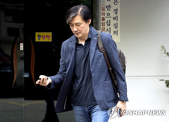  [핫이슈] '문의 남자' 조국에 서울법대 동기 나경원 "법무장관 불가" 직격탄