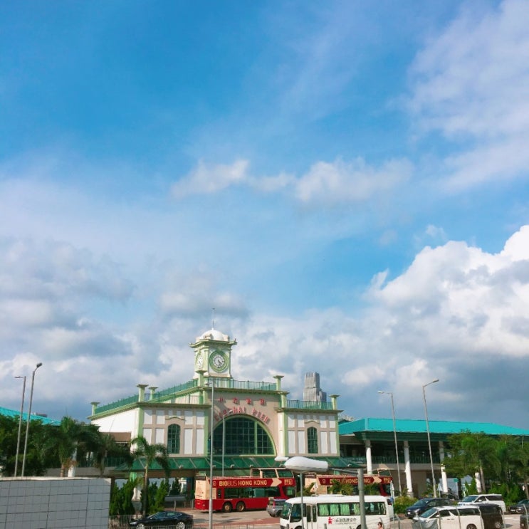  나 홀로 첫 해외여행 홍콩! 2일차[2]) 스타페리, 침사추이 시계탑, 심포니아오브라이트, 스타의거리, 포차이필, 파이브가이즈