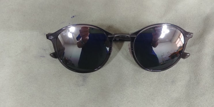 레이벤 래이밴 레이밴 래이벤 rayban 안경 선글라스 수리 수선 as 파손 부러짐 도장 코팅 뒤틀림 밟았어요 렌즈 다리 교체 태그호이어 tagheuer 코기둥 코받침 코패드