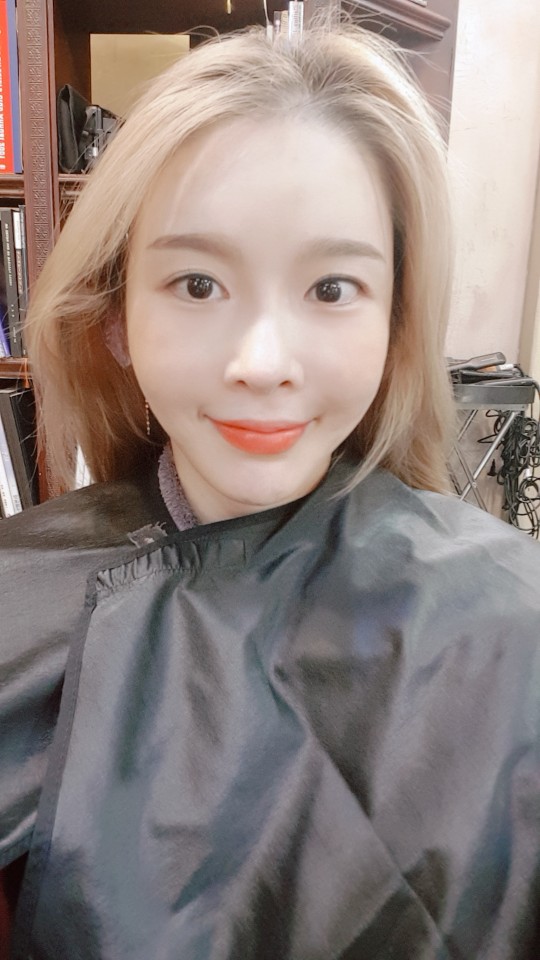  1년 반만에 검정머리로 염색~! 디오드뷰티살롱 이찬원장님~!