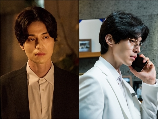‘타인은 지옥이다’ 벗을수록 그 정체에 호기심과 기대감이 동시에 상승한다. ‘타인은 지옥이다’ 벗을수록 그 정체에 호기심과 기대감이 동시에 상승한다.