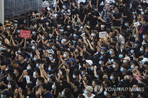 홍콩시위 '블랙스완' 될까…사태 악화시 韓 수출에도 '타격' - News