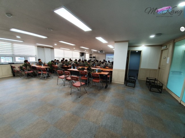  [일상]예비군훈련 오늘은 무더운 날씨덕에 실내교육^^