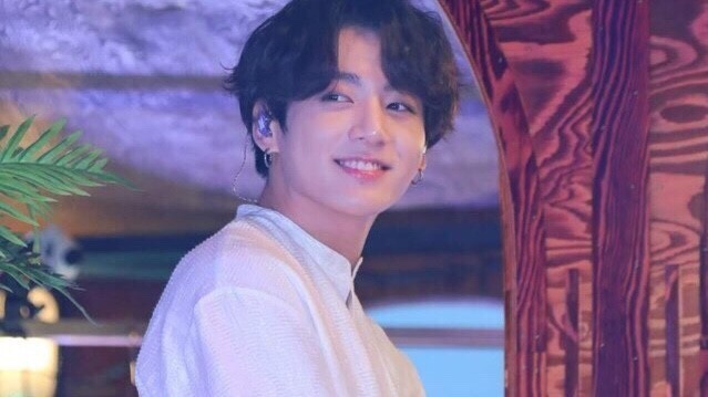  [전정국 빙의글] 호의적인 민트 _ 13