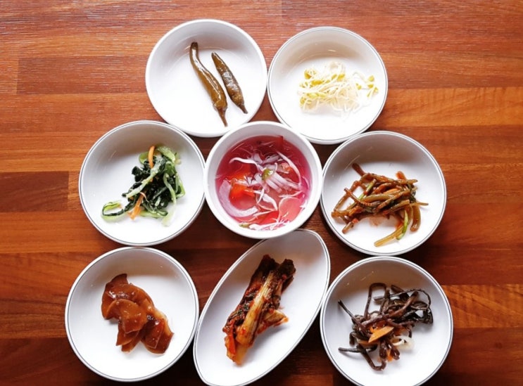  오늘의반찬(삼천동 마이돈앤돈/점심백반/고기집)