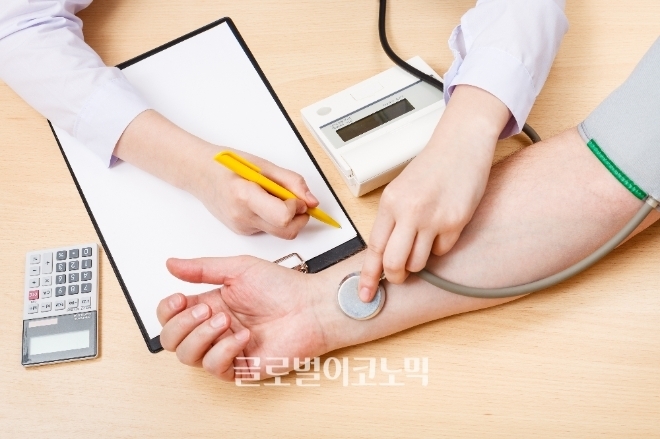 보험업계, 실손보험 청구 간소화 앞장 보험업계, 실손보험 청구 간소화 앞장