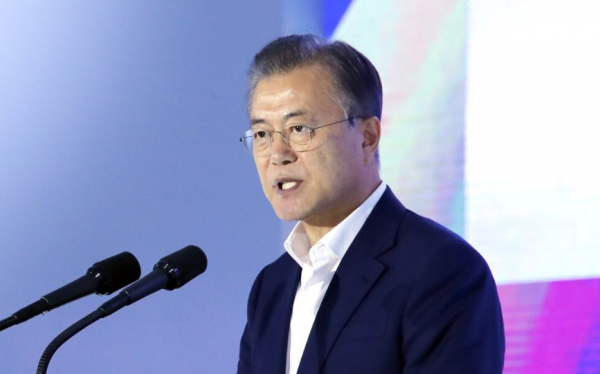 문재인 대통령 "탄소섬유 국가 전략산업으로 집중 육성하겠다" - 포커스데일리 문재인 대통령 "탄소섬유 국가 전략산업으로 집중 육성하겠다" - 포커스데일리