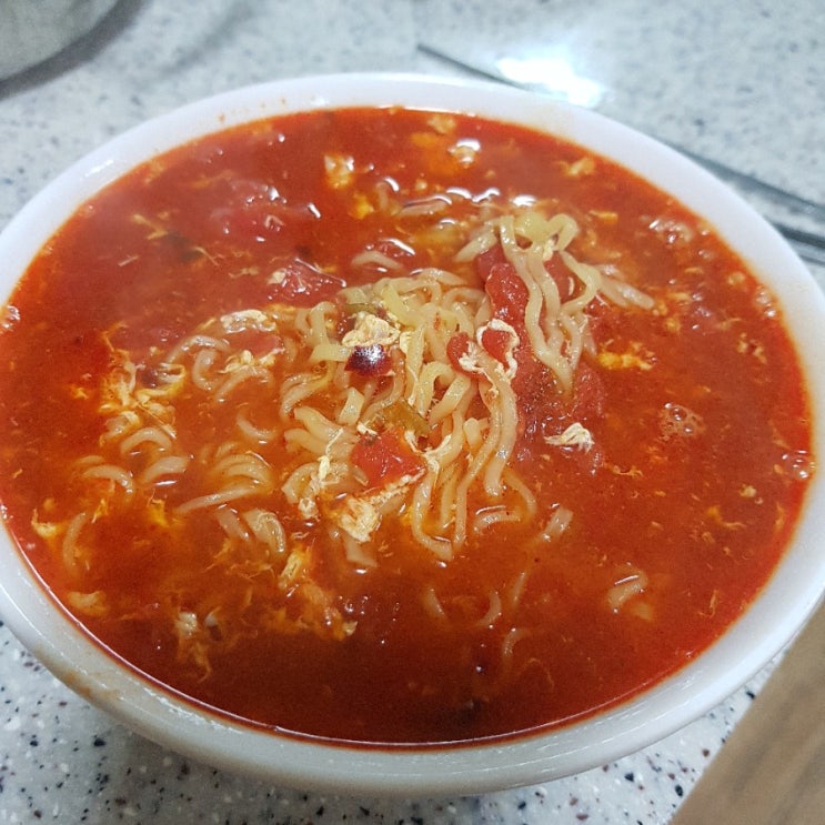  마라탕을 안 좋아하는 이의 천러라면 (feat. 신라면 건면)