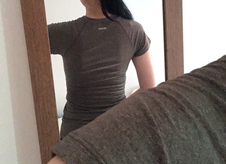  안다르 에어터치 베이직 반팔 티셔츠 리뷰