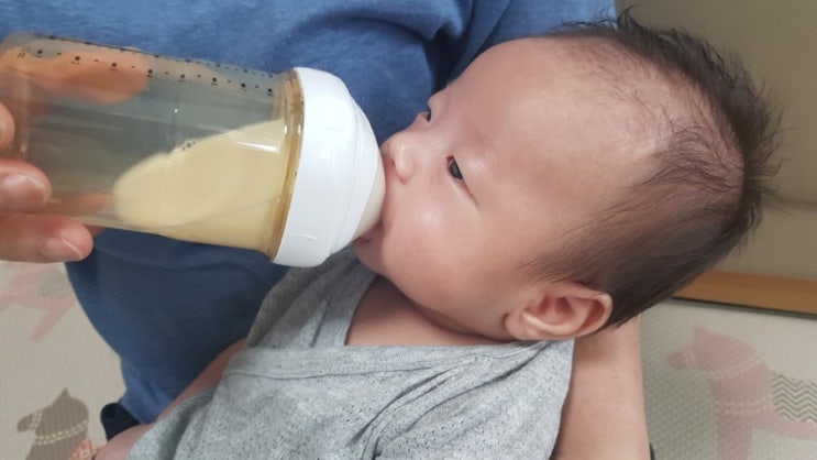  이하정젖병 아내의맛에 헤겐젖병 나왔네요.