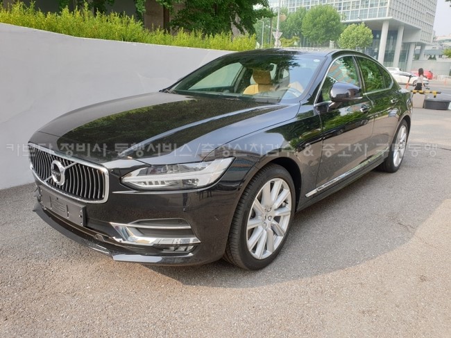  카보다-2019 볼보 S90 T5 INS(인스크립션)신차살때 차량인수전 정비사 볼보전시장 출장신차검수 및 강남신차검수