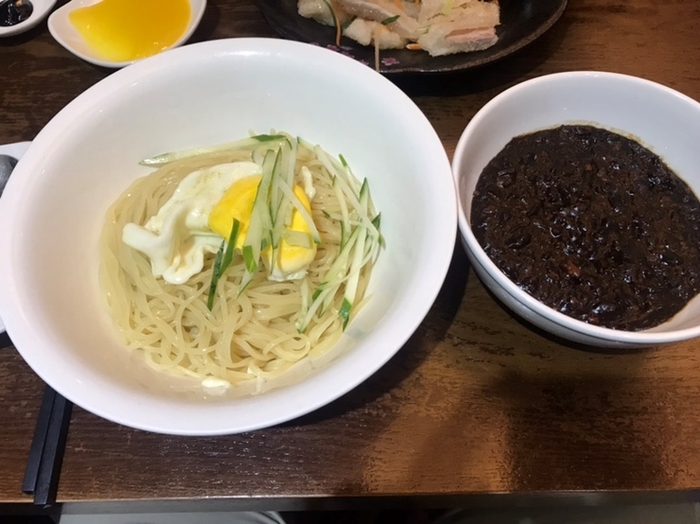  인천 차이나타운 맛집 신승반점에서 유니짜장 먹방 후기(Feat. 찹쌀탕수육)