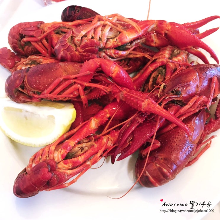  이케아 연간행사 크레이피쉬 파티 Crayfish Buffet
