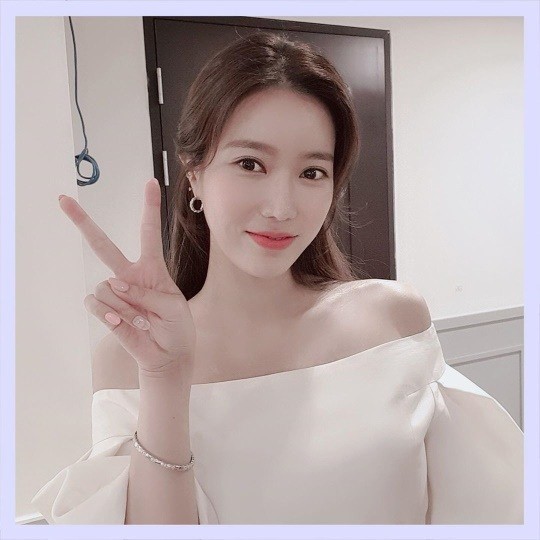 "모석희가 쏜다!"‥임수향, 첫방 앞두고 고급美 뿜뿜 "모석희가 쏜다!"‥임수향, 첫방 앞두고 고급美 뿜뿜
