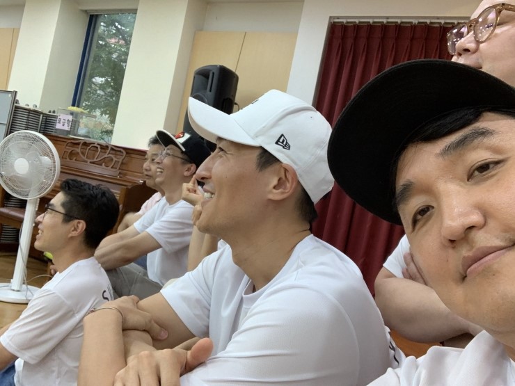  송죽원에 오랜만에 개그맨들과 봉사활동