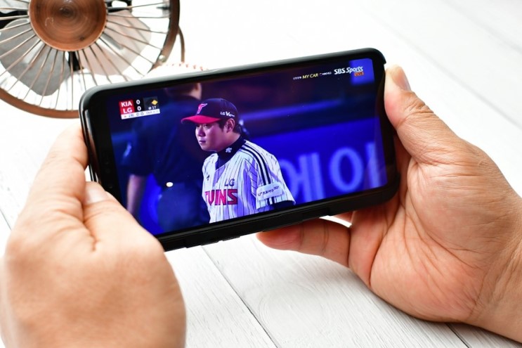LG유플러스 5G 서비스 U+프로야구, 8K화질로 야구중계 즐기자!