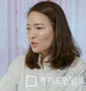 ‘핫이슈’ 아름다운 미모의 그녀는?... ‘임호 부인’ 화제 속 관심 급부상 - 경기도민일보 ‘핫이슈’ 아름다운 미모의 그녀는?... ‘임호 부인’ 화제 속 관심 급부상 - 경기도민일보