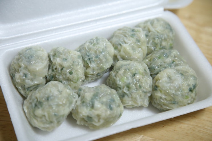  후평동 맛집 춘천 호손만두 - 드디어 먹었다. 고기, 김치, 왕만두!!