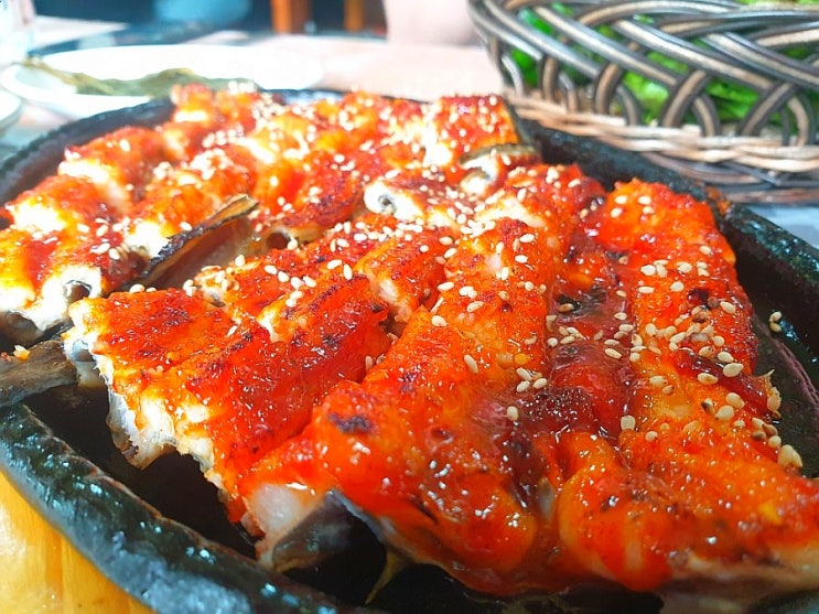  [남해맛집추천/남해장어] 원기회복! 돌판에 지글지글 올려주는 숯불장어구이 <비자림가든>