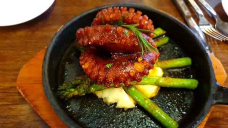  강남 존맛탱 JMT 스페인요리