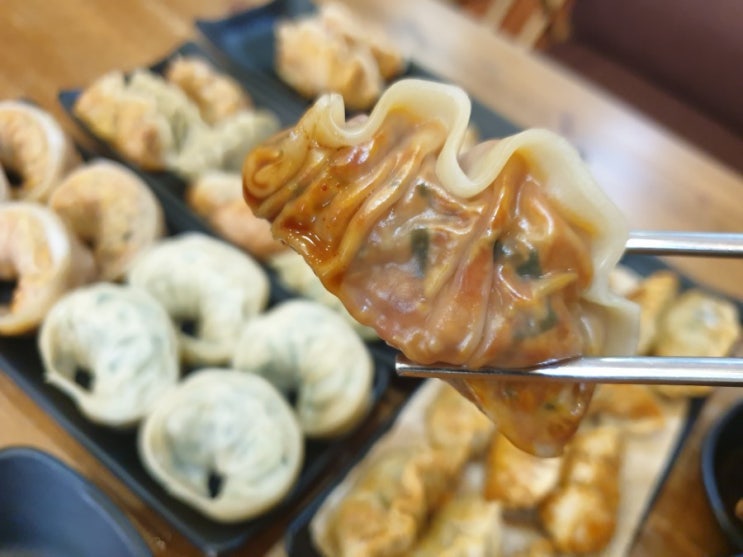  (청주 산남동 만두맛집) 만두 전문가가 만드는 진짜 명품만두와 쫄면 맛집.. ''정있는 만두''