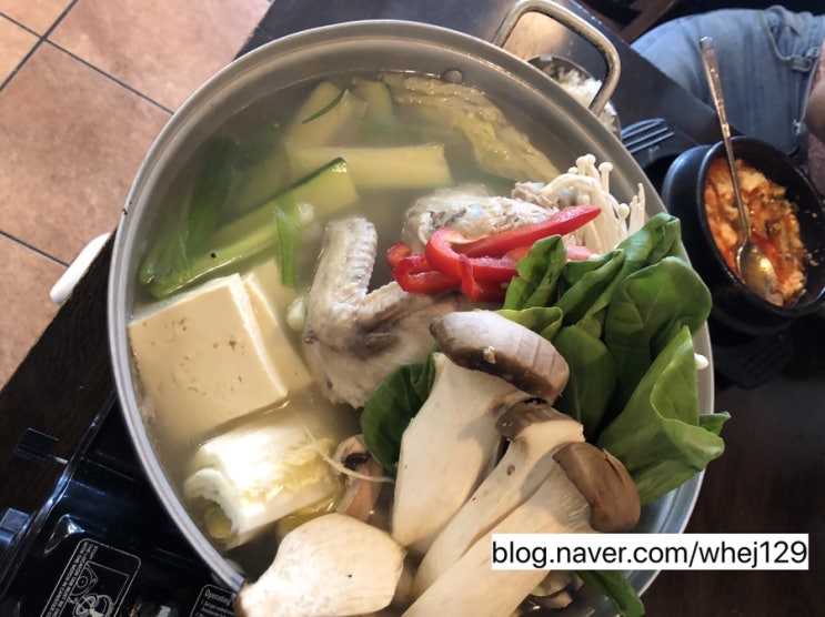  밴쿠버/다운타운/한식맛집/닭칼국수/마당골/덴먼
