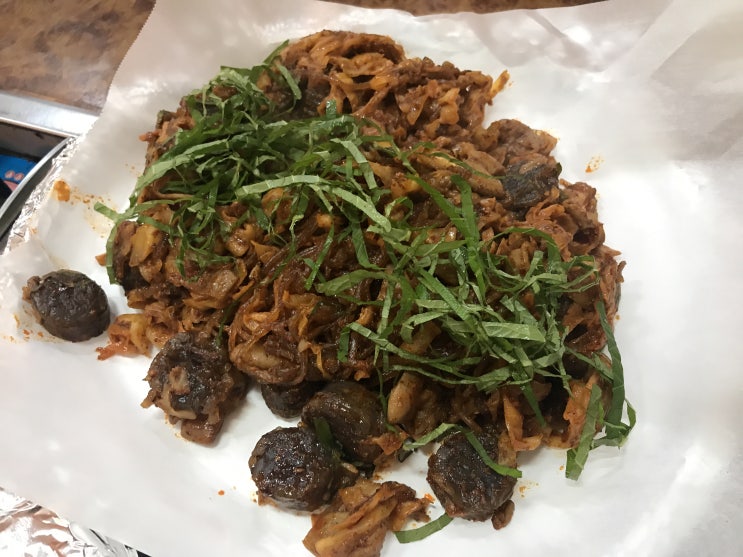  야탑의 동네사람들 인정 맛집 앗싸 곱창에서 순대곱창 먹었어요