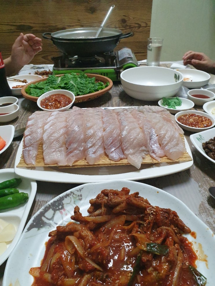  [식단일기] 190824 / 회랑 닭발 / 봉오동 전투 후기