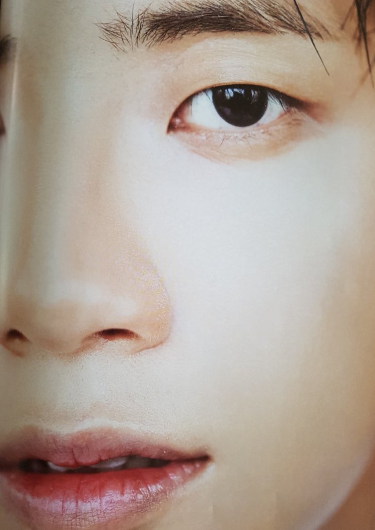  이진혁 잡지후기