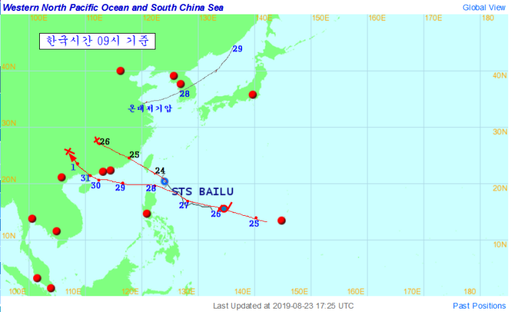 2019.8.24  제11호 태풍 바이루(대만, 중국)와 12호 태풍 버들(홍콩, 중국 남서부)의 예상 경로와 날씨