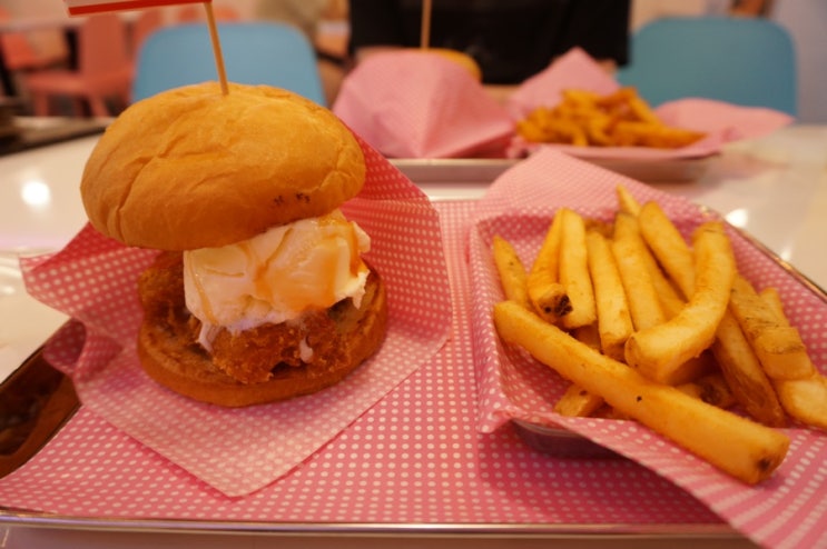  부산 버거 맛집 버거앤프라이즈 고델스버거바 부산용호점 추천!