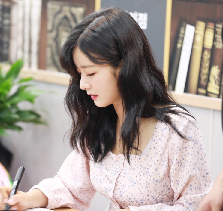  에이핑크 윤보미님네 편의점 찾아가기