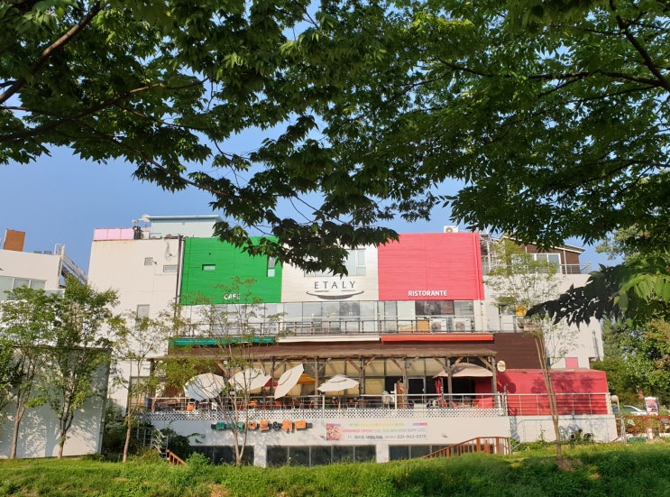  파주 헤이리맛집 / 헤이리 애견동반식당 잇탈리 3번째 방문기 :) (ft. 헤이리마을&귀여운 룽지 사진)
