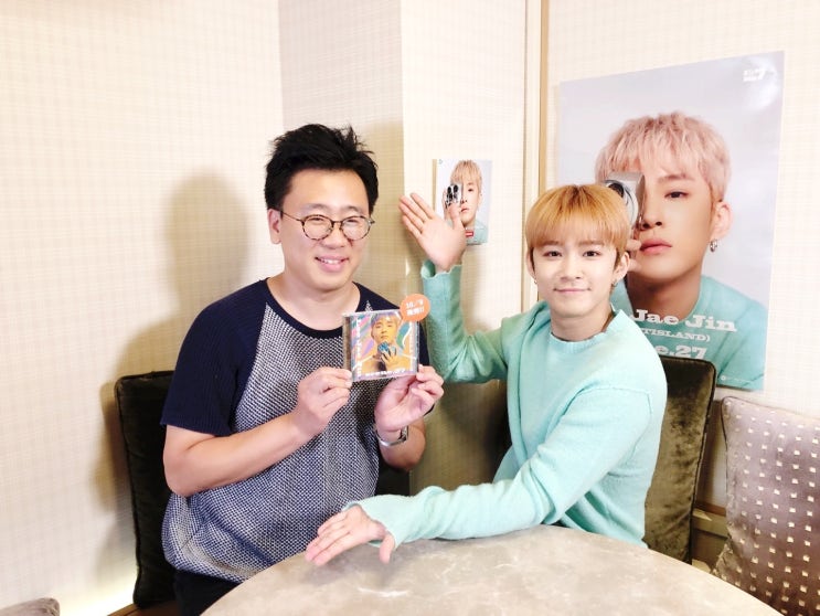  FT아일랜드 이재진 라인라이브